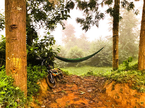 UNE AVENTURE COMME DANS LES FILMS